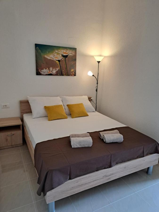 Apartman Polegubic Biograd Na Moru Buitenkant foto